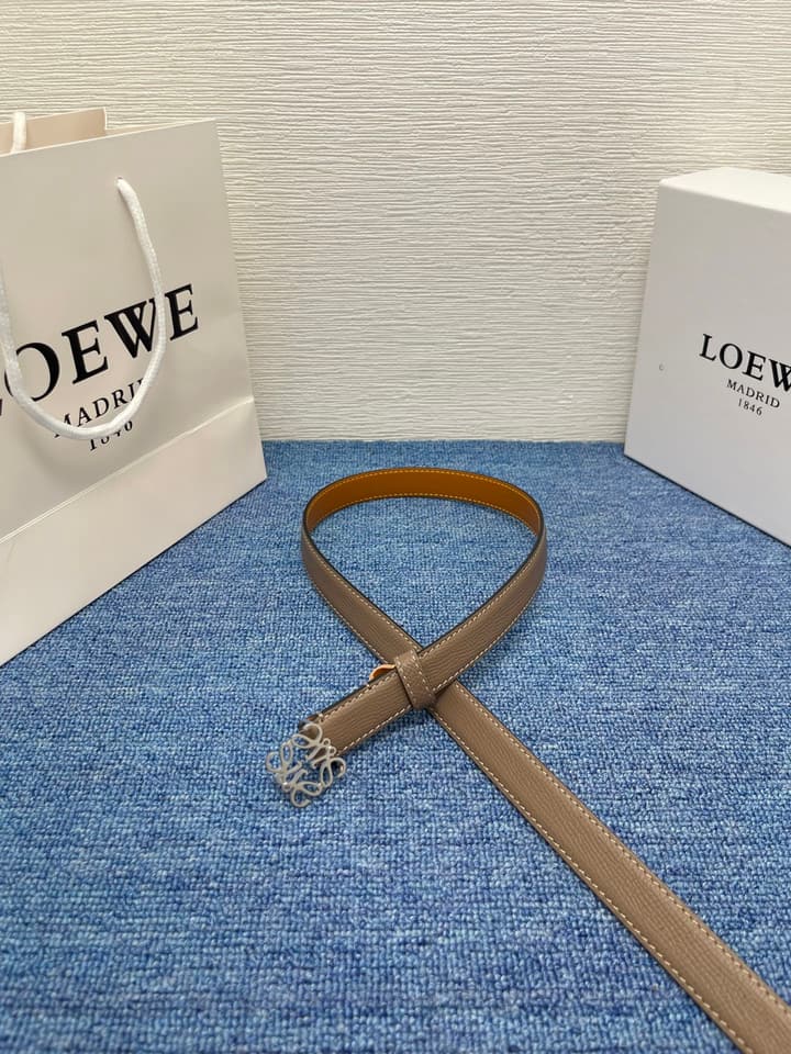 Loewe Calfskin Leather Belt in Black With Gold Buckle