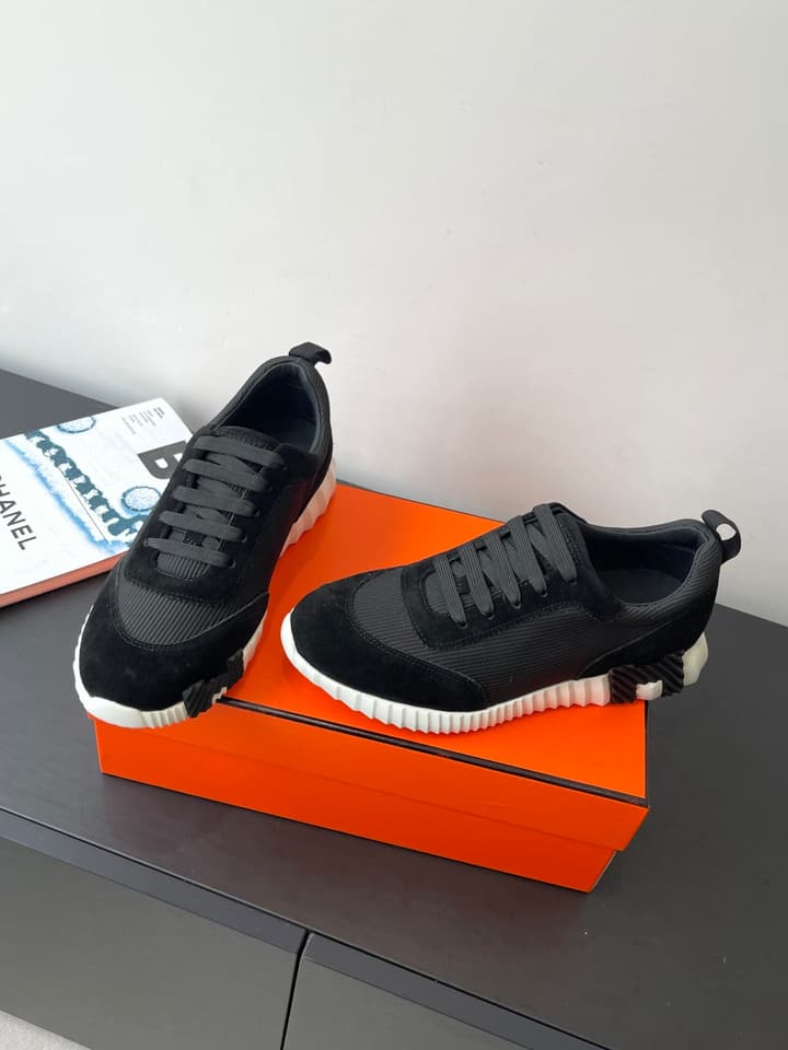 Hermès Classic Couple's Casual Sneakers in Black