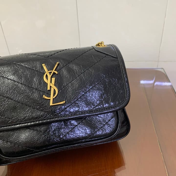 Saint Laurent Niki Baby Shoulder Bag