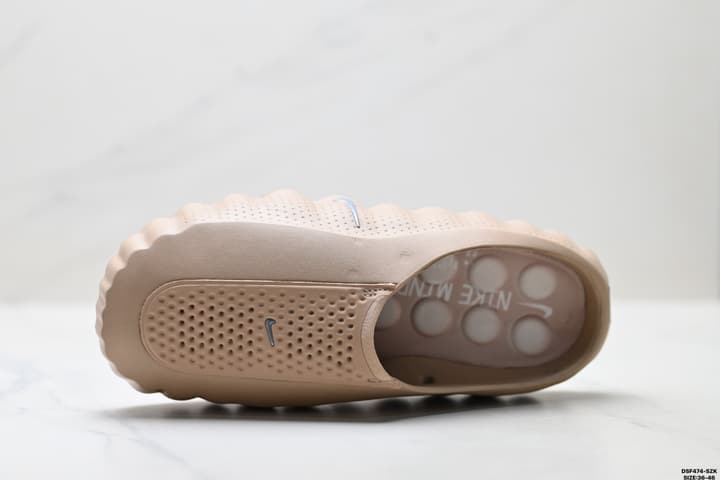 Nike Mind 001 Recovery Slides