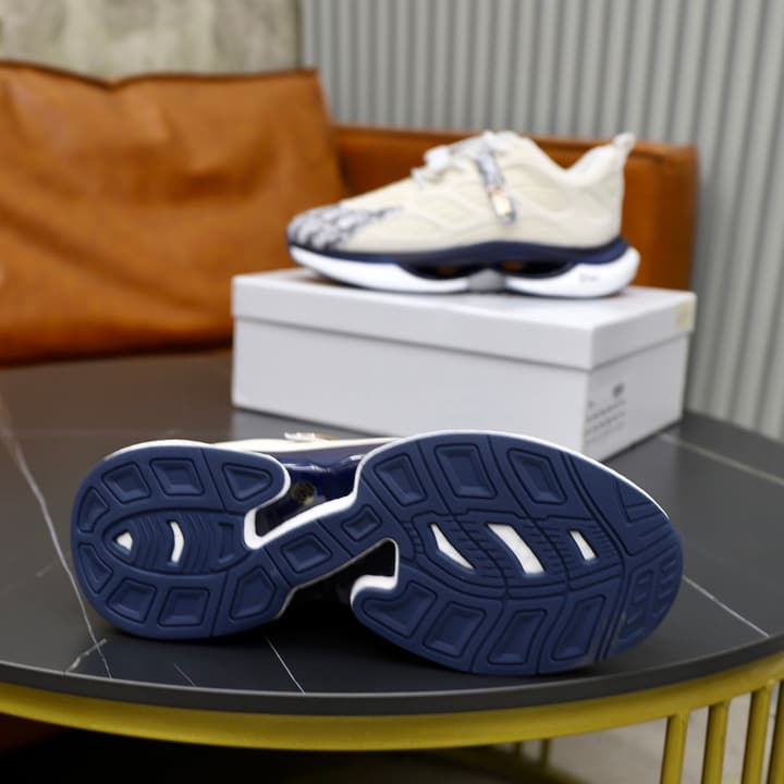 Dior Men's Luxury Running Shoes in Off-white With Grey Pattern