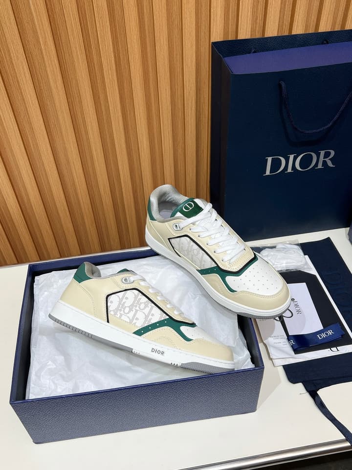 Dior B27 Unisex Sneakers – 2025 Collection in Beige With Dark Green Accents