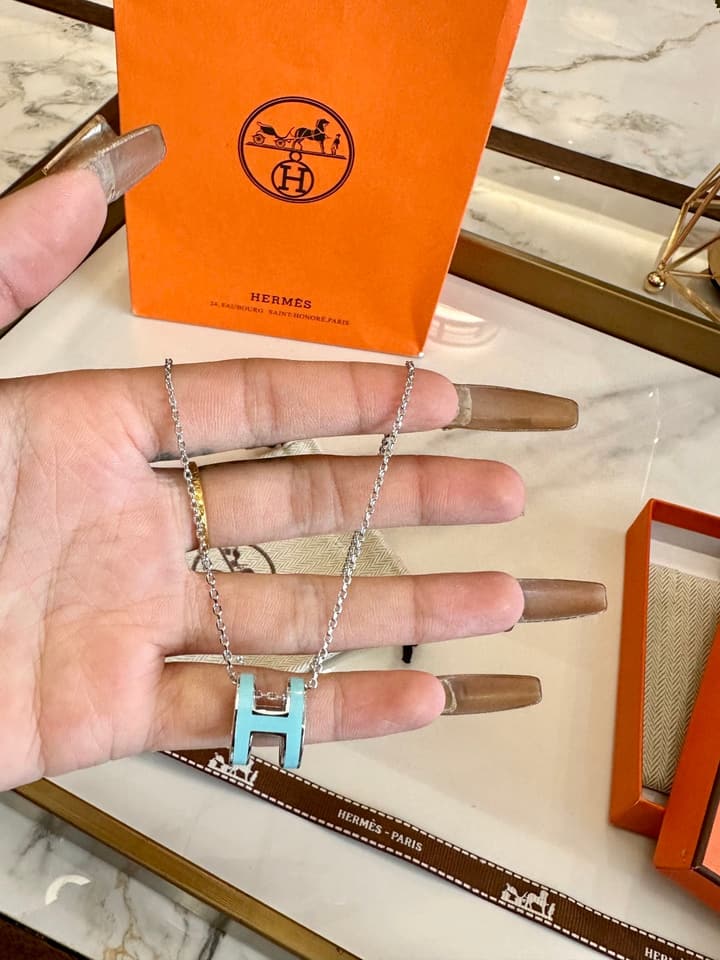 Hermès H-Letter Oval Enamel Necklace in Gold