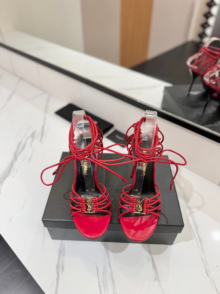 Saint Laurent Letter Buckle Pumps in Bright Gold
