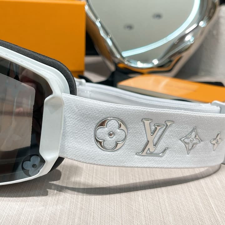 Louis Vuitton Ski Goggles in Black