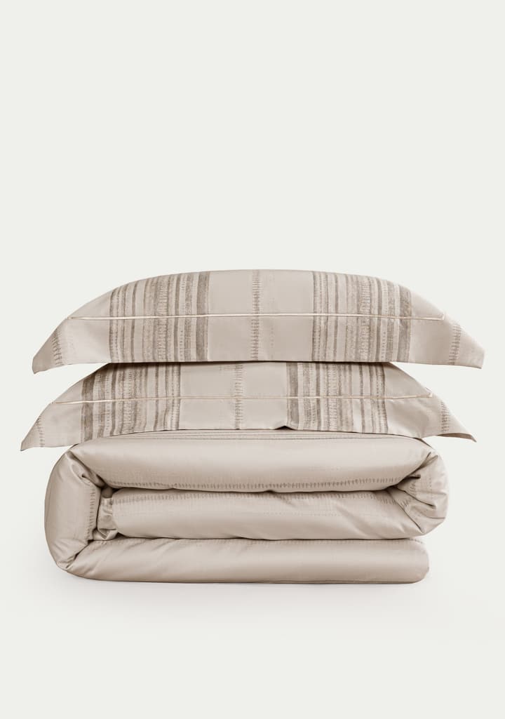 Hotel Grand Pima Cotton & Silk Jacquard Four-Piece Bedding Set in Cool Gray Jacquard