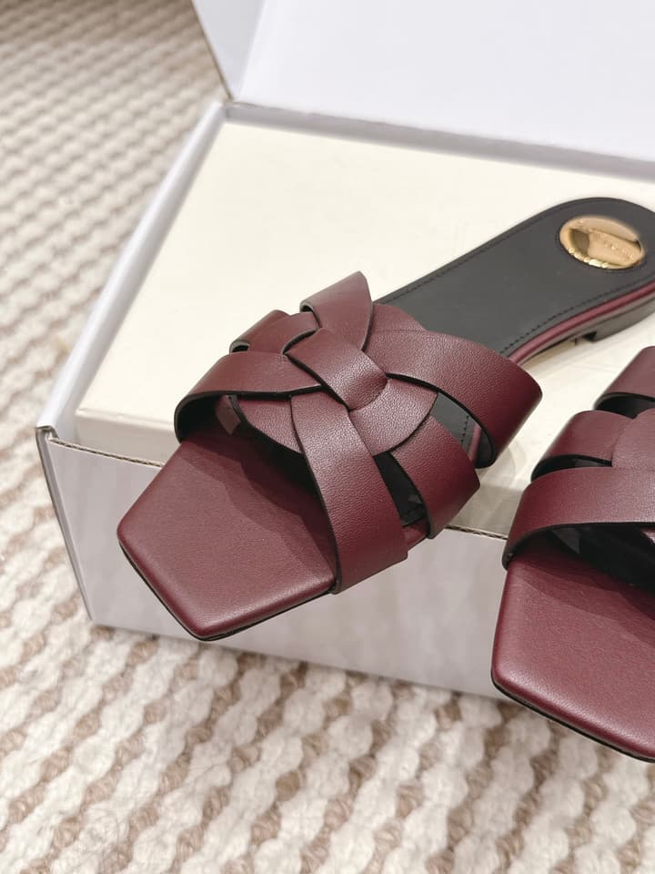 Saint Laurent Melody Square Toe Flat Sandals – 2026SS in Burgundy Patent