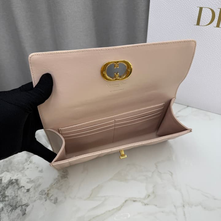 Dior Miss Caro Top Handle Clutch Bag – 2025 Early Spring Collection in Pearlescent Light Pink
