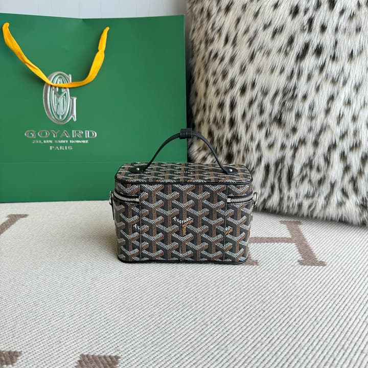 Goyard Muse Mini Vanity Case in Bright Orange Goyardine