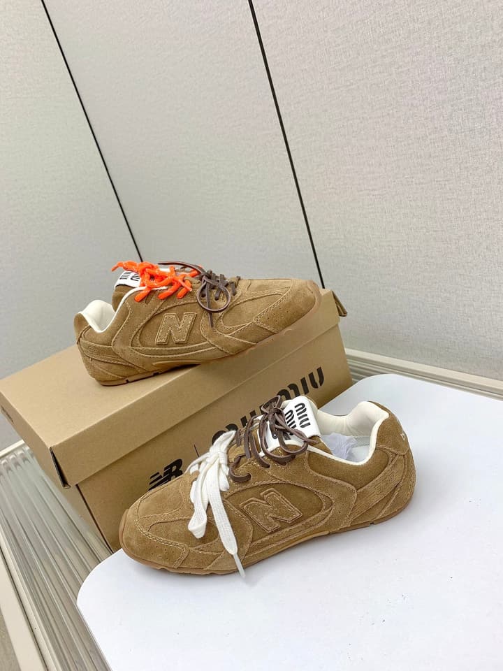 Miu Miu x New Balance Collaboration Runway Sneakers – 2024 in Distressed Grey