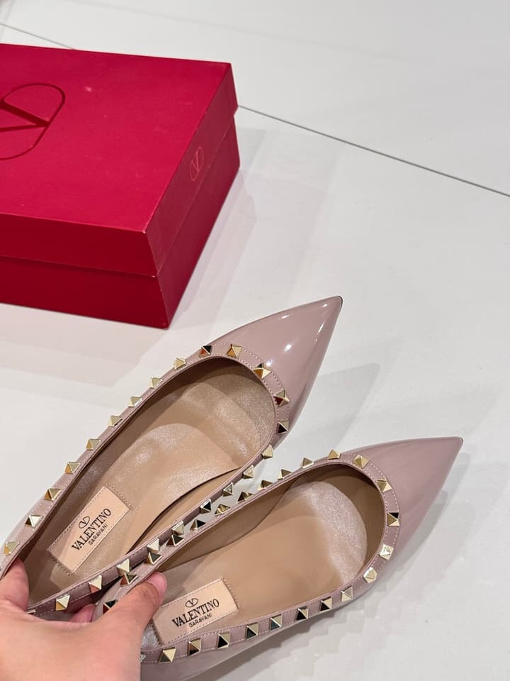 Valentino Classic High-Heel Pumps in Nude Pink Studded