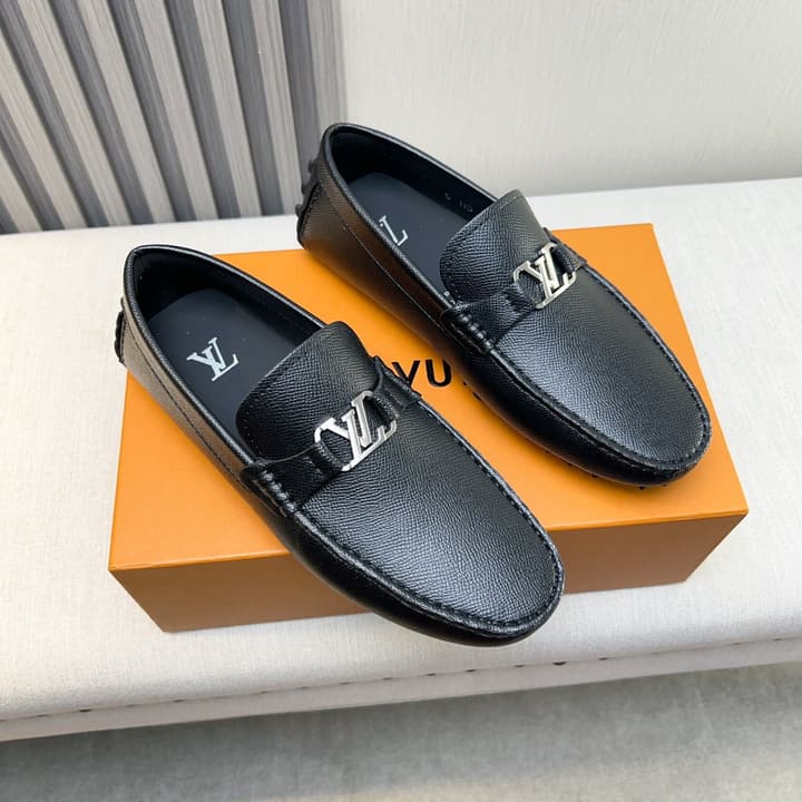 Louis Vuitton Pebbled Leather Driving Shoes in Black Smooth Leather