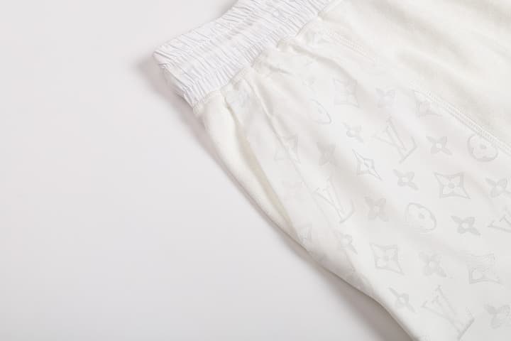 Louis Vuitton Nylon Inset Drawstring Shorts – 25SS in White
