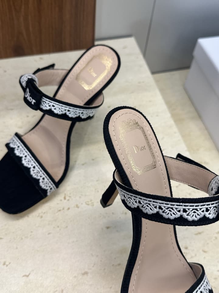 Dior J'Adior Dentelle Jelly Bow Heels – 2026 Early Spring Collection in Black