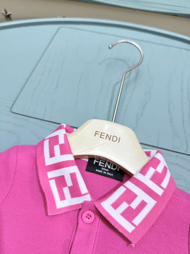 Fendi Lapel Baby Romper Dress – 2025SS in Fuchsia Pink Logo Collar Romper Dress