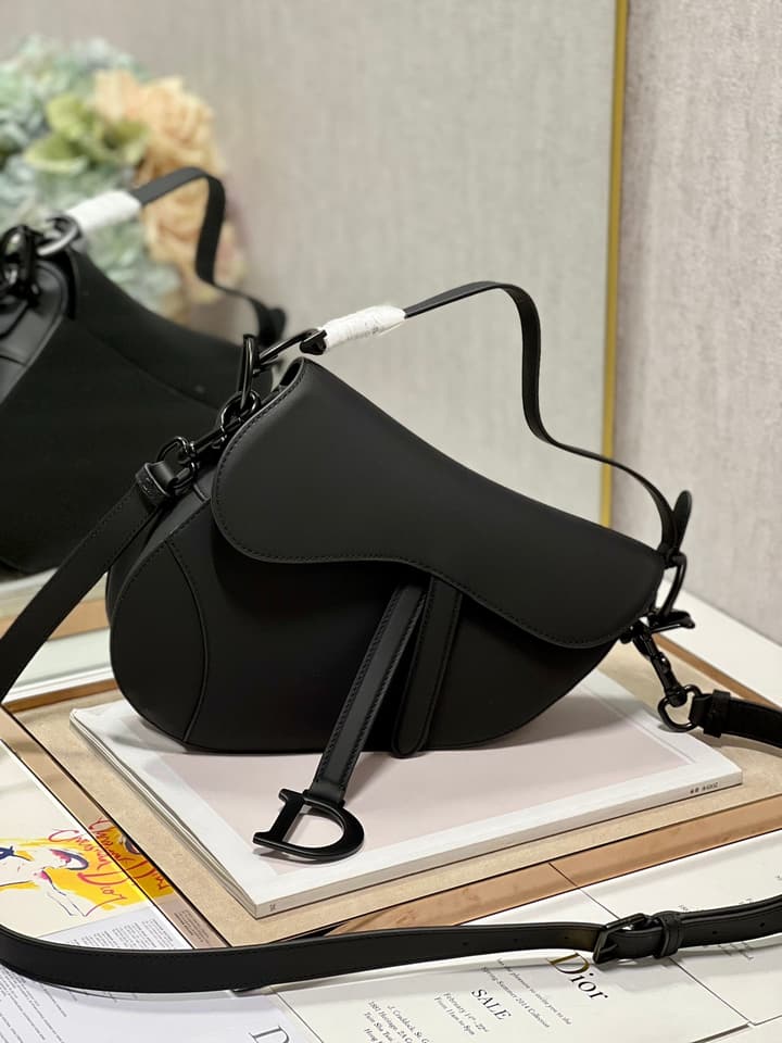 Dior Saddle Bag – Matte Black
