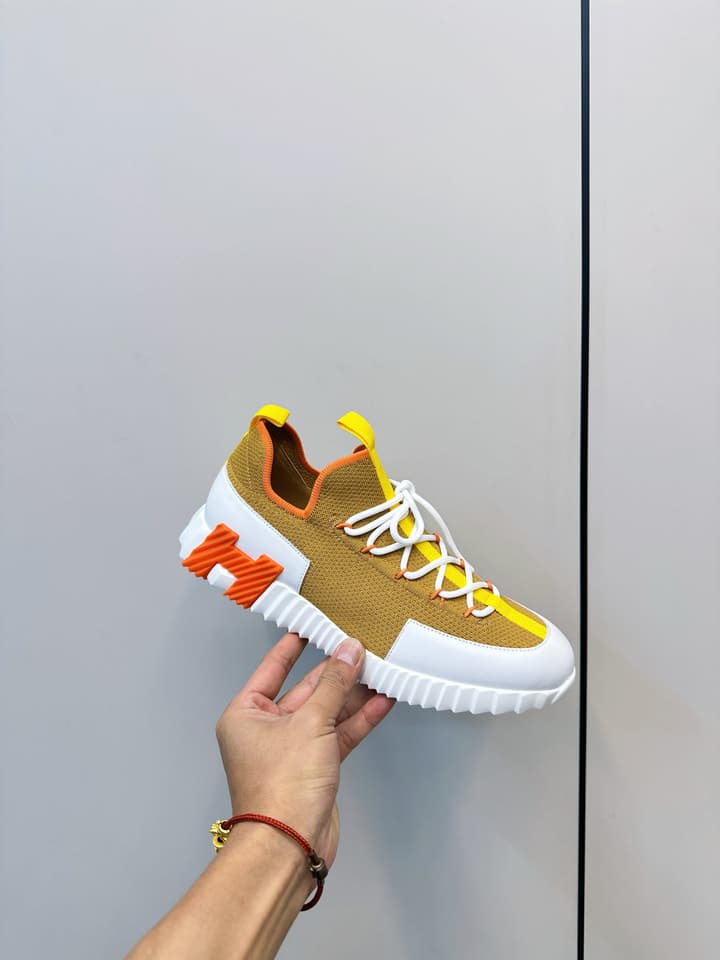 Hermes H Classic Couple Sneakers in Black