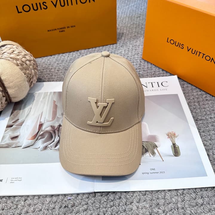 Louis Vuitton Unisex Baseball Cap – New Collection in Beige