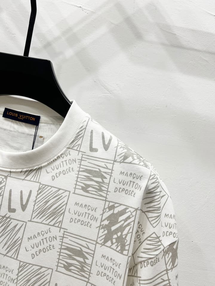 Louis Vuitton Classic Damier Print T-Shirt – 2025SS in Classic Black