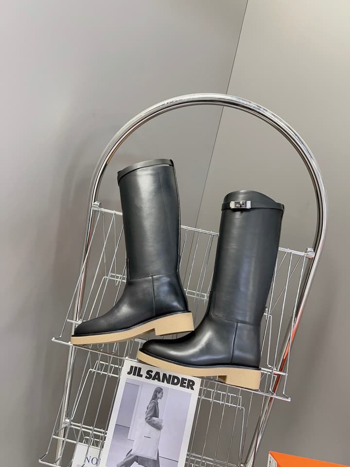 Hermès Kelly Riding Boots in Black