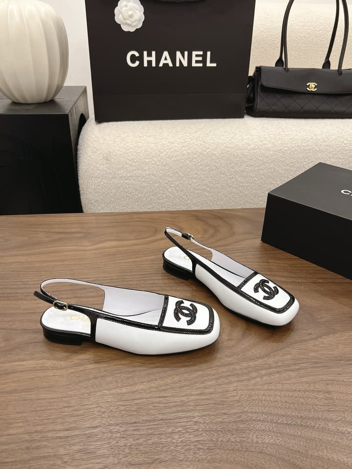 Chanel Leather Flats – 2026