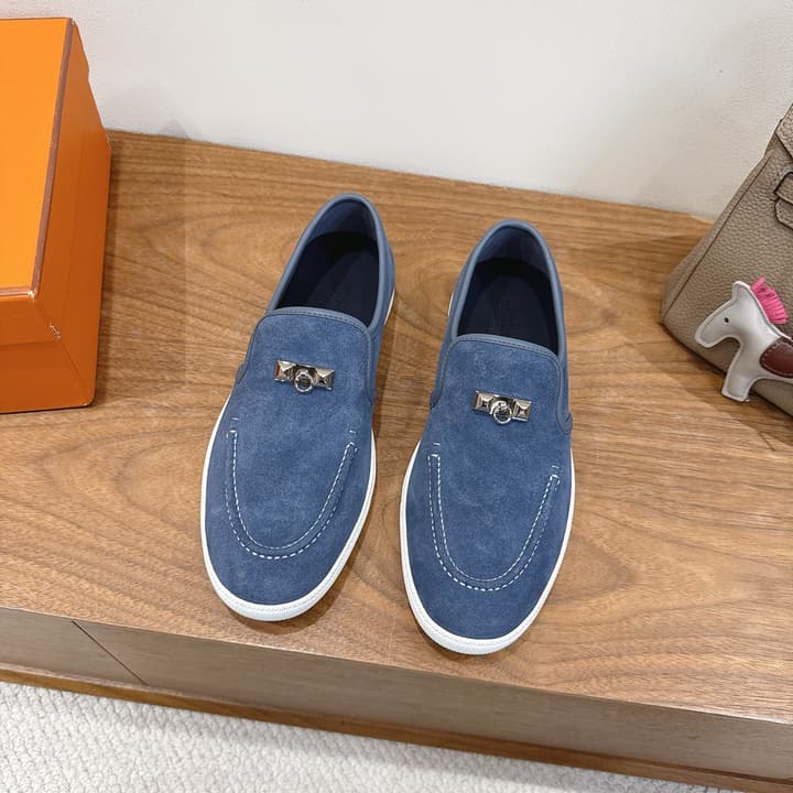 Hermès Lightweight Couple's Loafers – 25SS in Coral