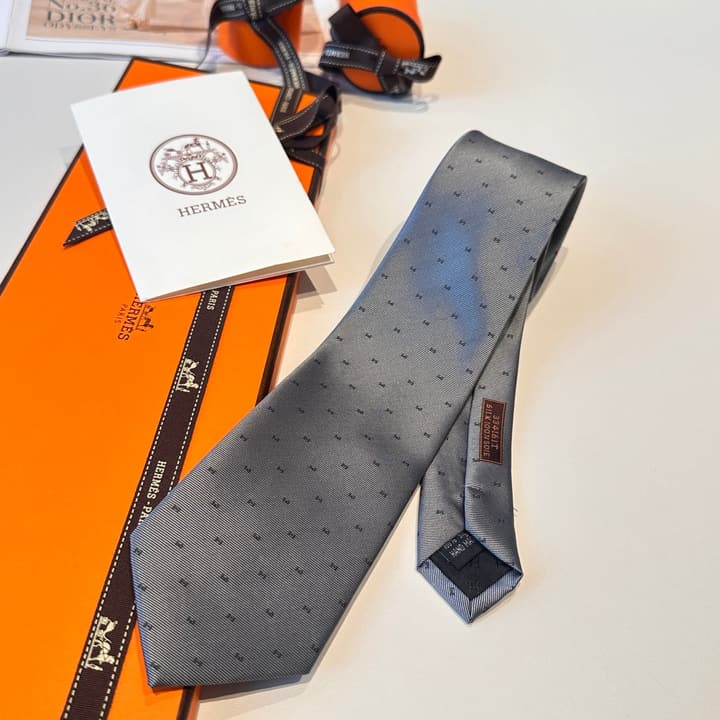 Hermès Men's Silk Tie in Burnt Orange Brown