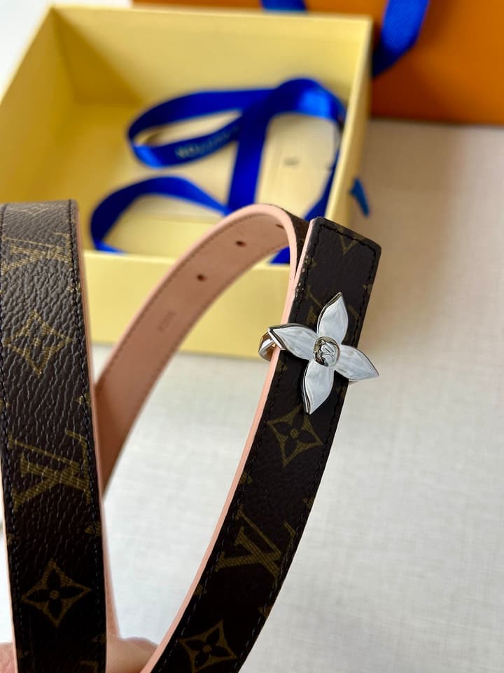 Louis Vuitton Iconic Reversible Belt in Gold Hardware