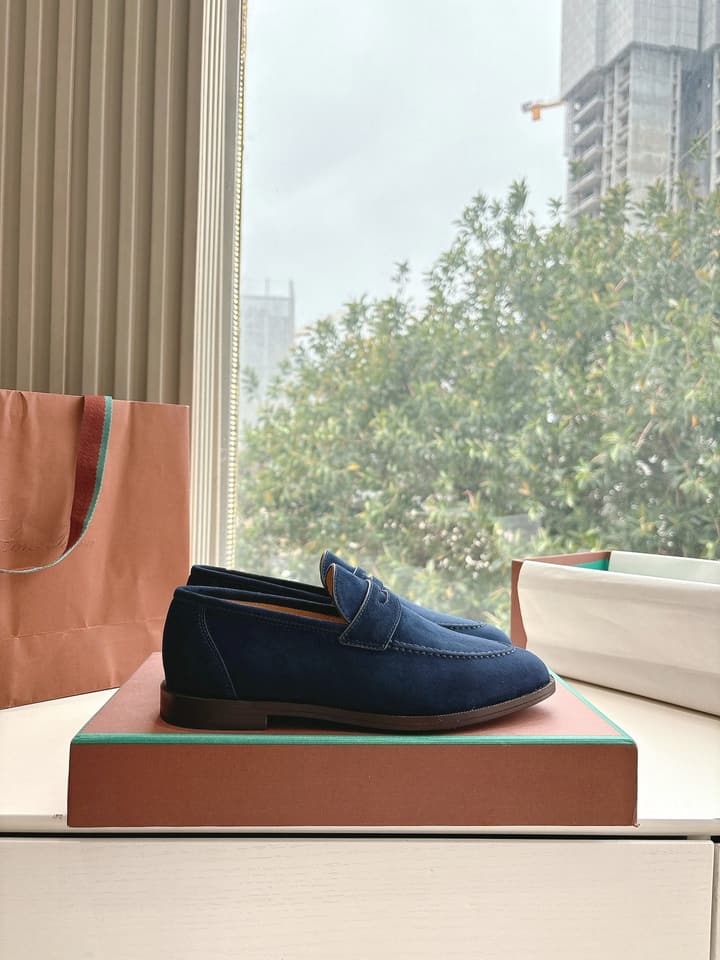 Loro Piana Loafers in Black Suede