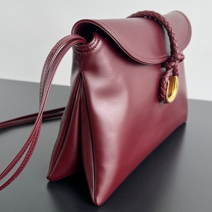 Bottega Veneta Medium Liberta Flap Crossbody Bag – Autumn/Winter Collection in Dark Espresso Brown