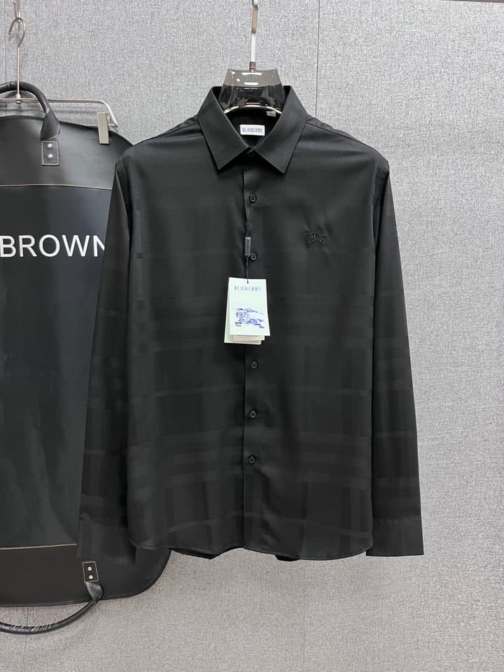 Burberry Men's Casual Long Sleeve Shirt – Autumn/Winter Collection in Charcoal Black