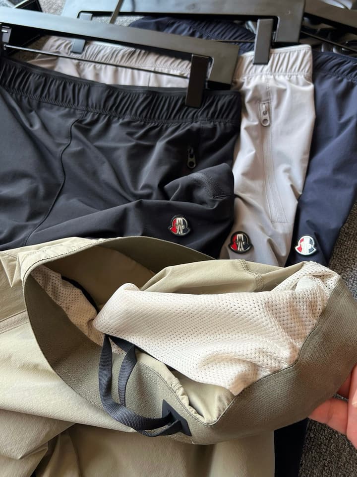 Moncler Ice Oxygen Stretch Pants – New Collection in Black