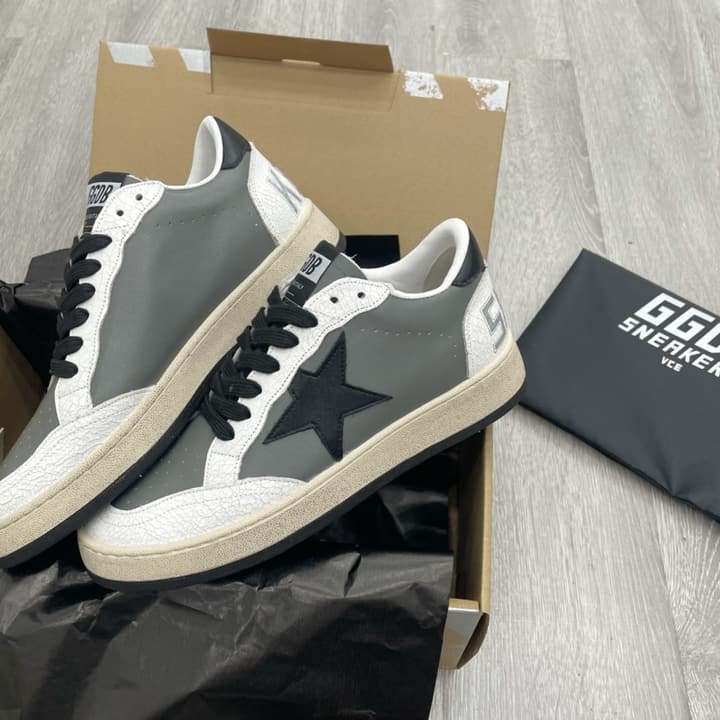 Golden Goose Ball Star Distressed Sneakers – 2023 Spring Collection in Grey Patchwork Black Star