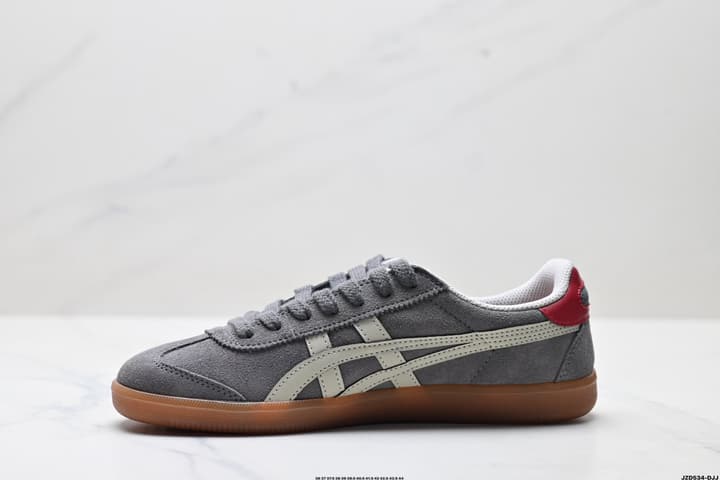 Asics Onitsuka Tiger Tokuten Retro Low-Top Sneakers in Cream Upper With Black Stripes And Black Sole