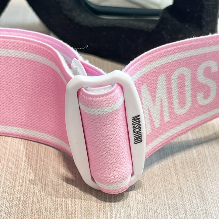 Moschino Bear Magnetic Dual-Lens Ski Goggles in Black Frame With Pink Mirrored Lens