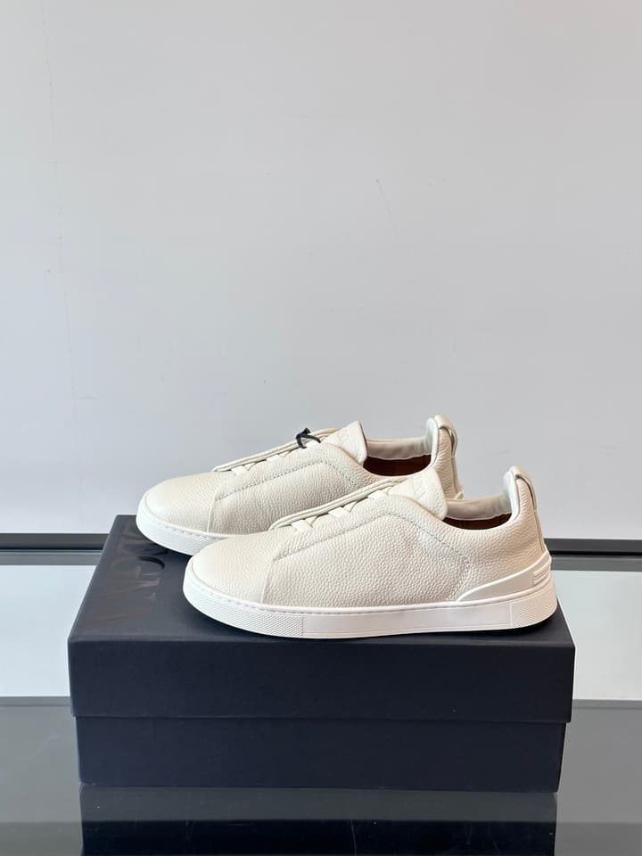Zegna Men's Low-Top Leather Sneakers in Black & White