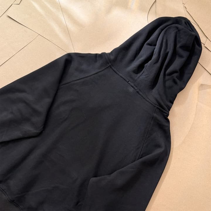Ami Paris Towel Embroidered Heart Boxy Hoodie – 25FW in Classic Black
