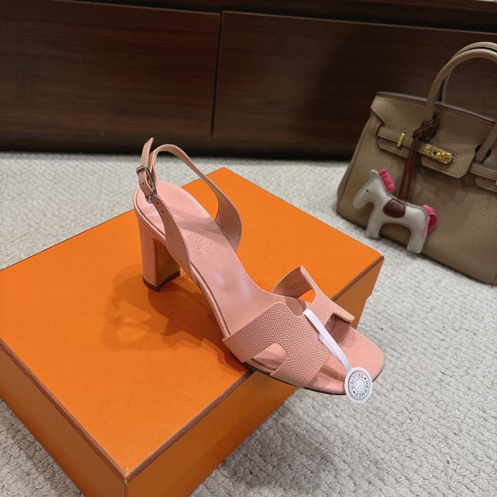 Hermès Eremite 80 Heeled Sandals in Blush Pink