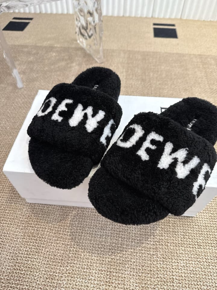 Loewe Classic Autumn/Winter Wool Slippers in Black With White Text
