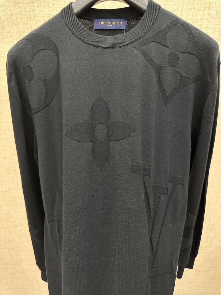 Louis Vuitton MONOGRAM Embossed Crewneck Sweater – 25FW in Dark Embossed Monogram Sweater