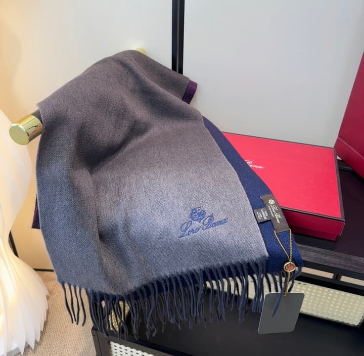 Loro Piana Plaid Wool Scarf in Beige/dusty Blue