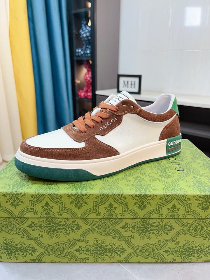 Gucci New Season Casual Fashion Sneakers in Black With Web Stripe