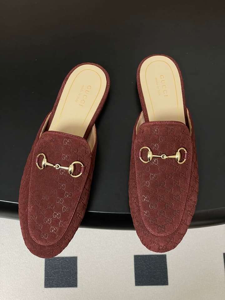 Gucci Princetown Double G Suede Mules – 2025 Fall Collection in Black Suede With Silver Hardware