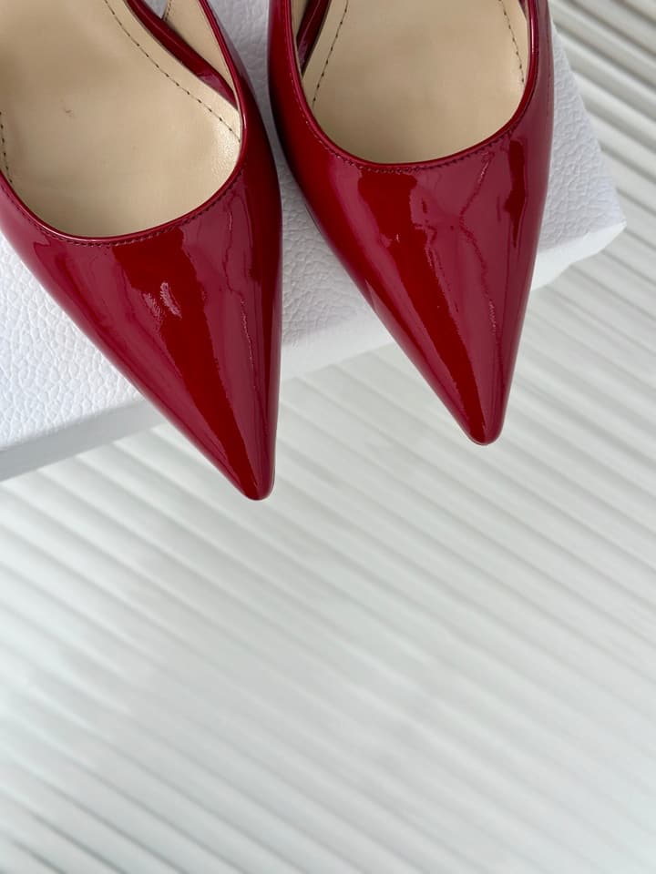 Dior Pearl Heel Pointed-Toe Slingback Mules – Spring/Summer Collection – 2024 in Black Leather