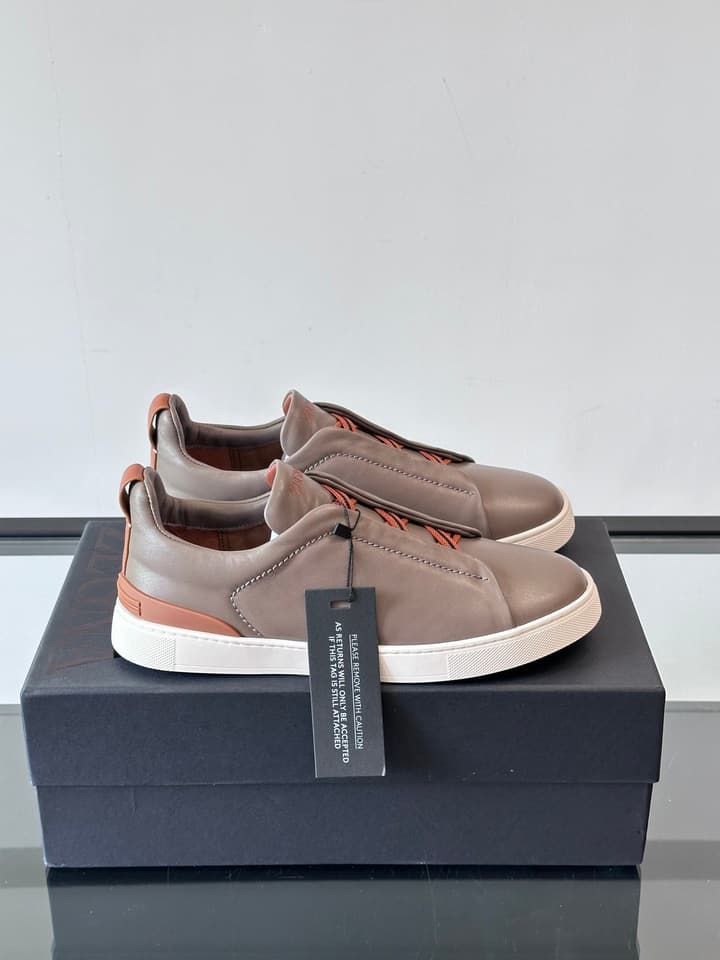 Zegna Men's Low-Top Leather Sneakers in Black & White