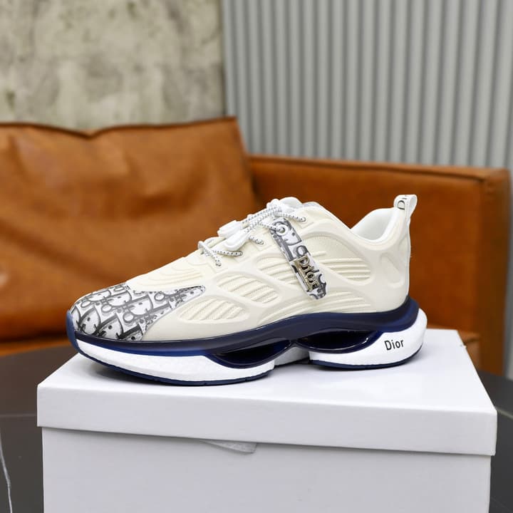 Dior Men's Luxury Running Shoes in Off-white With Grey Pattern