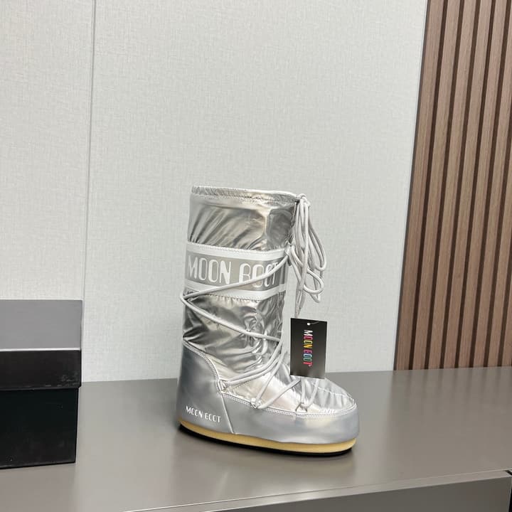 Moon Boot 2024FW Snow Boots in Matte Black