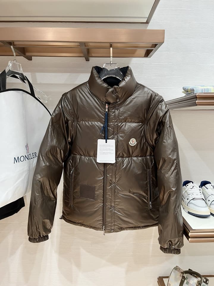 Moncler Designer Puffer Jacket – 2025 Collection in Black Puffer Jacket