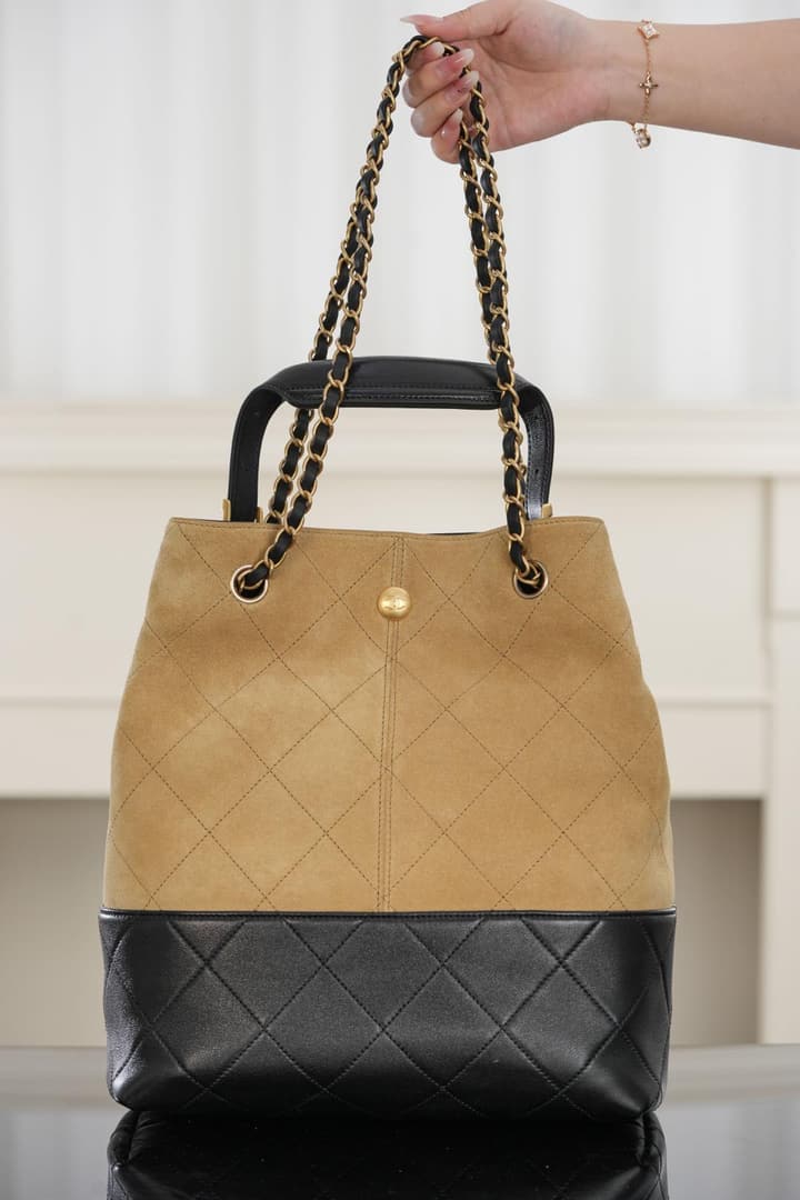 Chanel 25A Suede Apricot Bucket Bag – 25A Collection