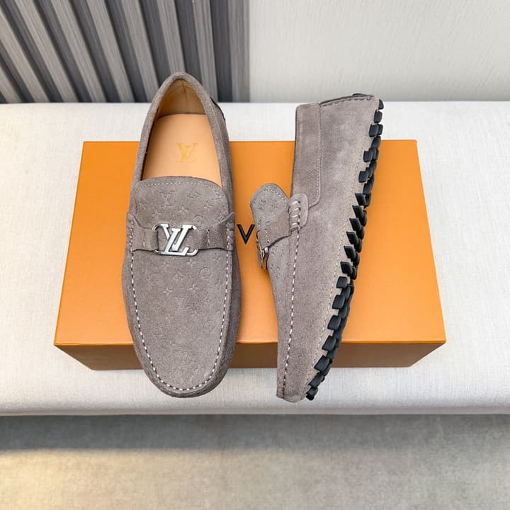 Louis Vuitton Pebbled Leather Driving Shoes in Black Smooth Leather
